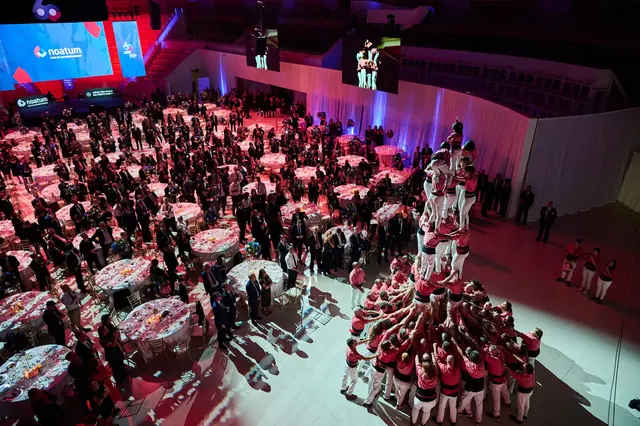 Overhead view of the tables at the Noatum gala